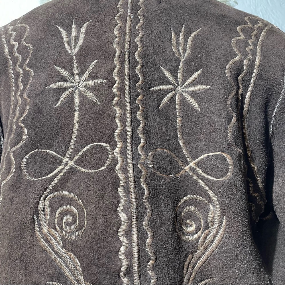 Vtg Afghan curly lamb wool shearling embroidered suede coat penny lane Mongolian - Picture 10 of 16